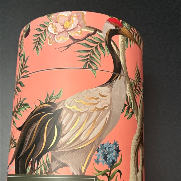 Professor Puzzle Feathered Friends Jigsaw; 1000 pc; Gold Foil Accents; 19" x 29" - Picture 5 of 6